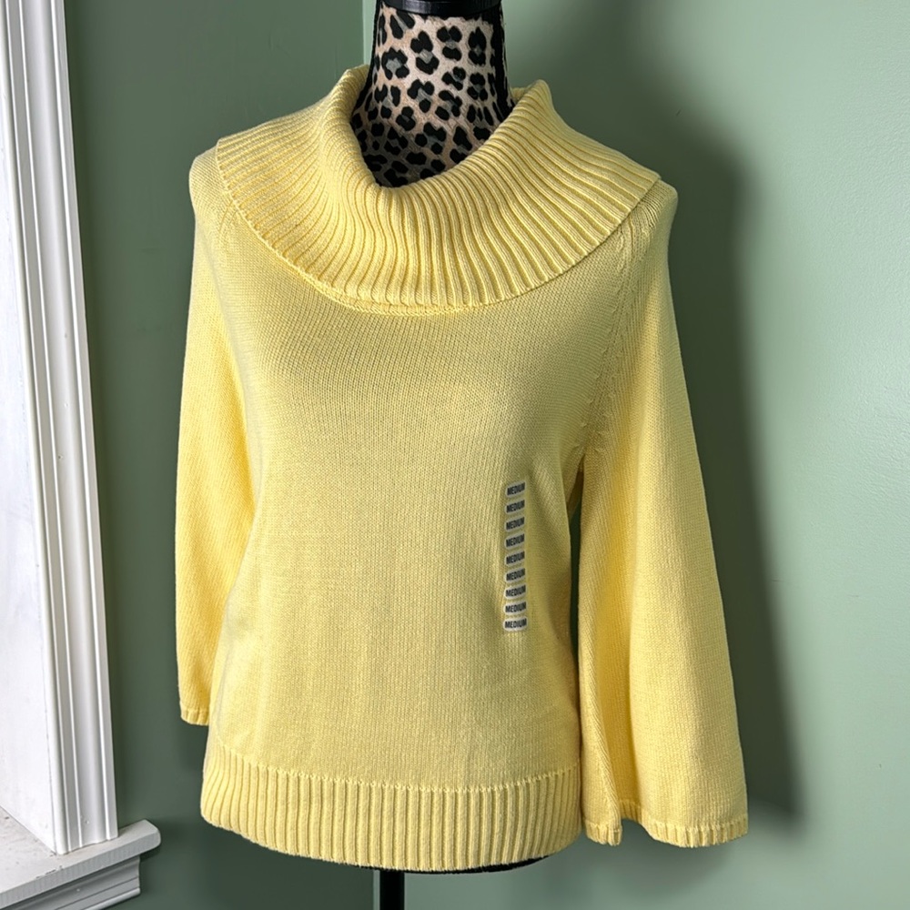 NWT Jeanne Pierre yellow cowl next sweater medium